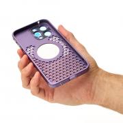 Металлический чехол AROMA PERFORATED METAL с поддержкой MagSafe для iPhone 14 Pro Max фиолетовый