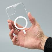 Пластиковый чехол OrigCase "Clear" with MagSafe для iPhone 15 прозрачный