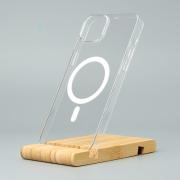 Пластиковый чехол OrigCase "Clear" with MagSafe для iPhone 15 прозрачный