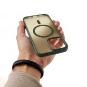 Силиконовый чехол MATTE с поддержкой MagSafe для iPhone 16 Pro sage green