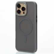 Силиконовый чехол MATTE с поддержкой MagSafe для iPhone 16 Pro titanium black