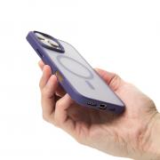 Силиконовый чехол MATTE с поддержкой MagSafe для iPhone 16 Pro dark purple