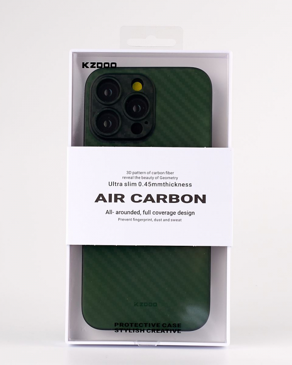 Карбоновый чехол K-DOO Air Carbon (UltraSlim 0.45mm) для iPhone 13 Pro темно-зеленый