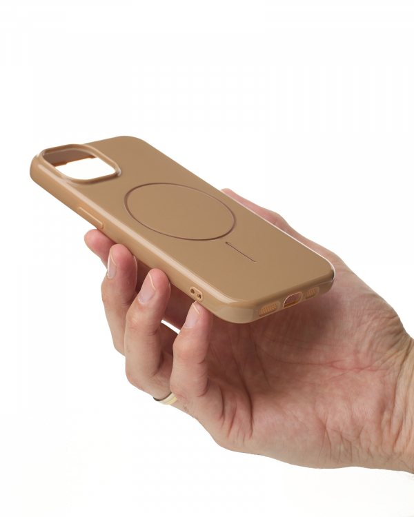 Чехол Glamour Beats Case with MagSafe для iPhone 13/14 desert titanium