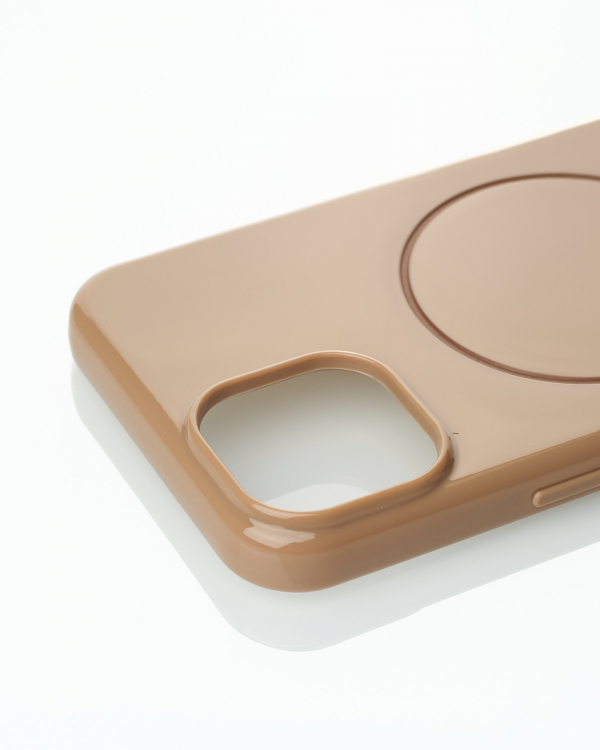 Чехол Glamour Beats Case with MagSafe для iPhone 13/14 desert titanium
