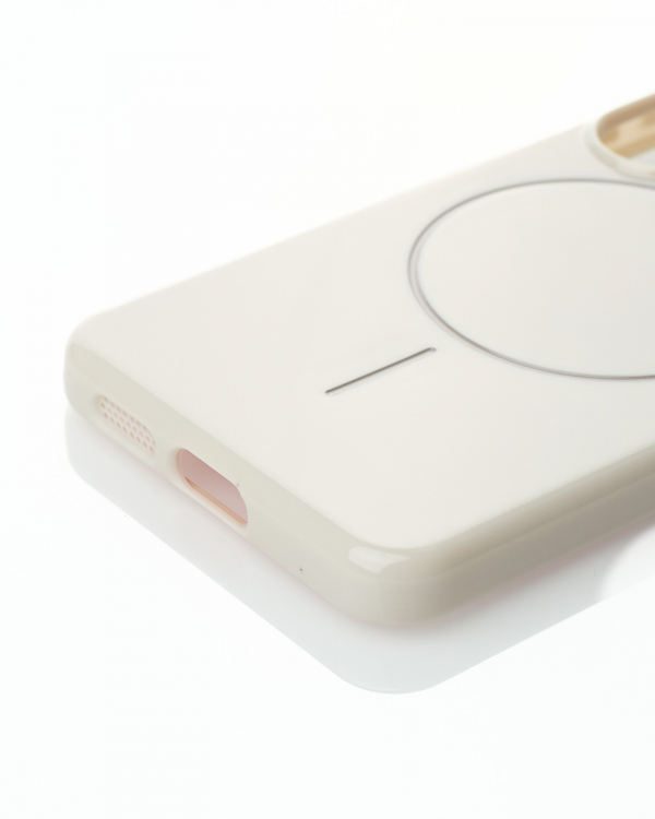 Чехол Glamour Beats Case with MagSafe для Samsung S24 natural titanium