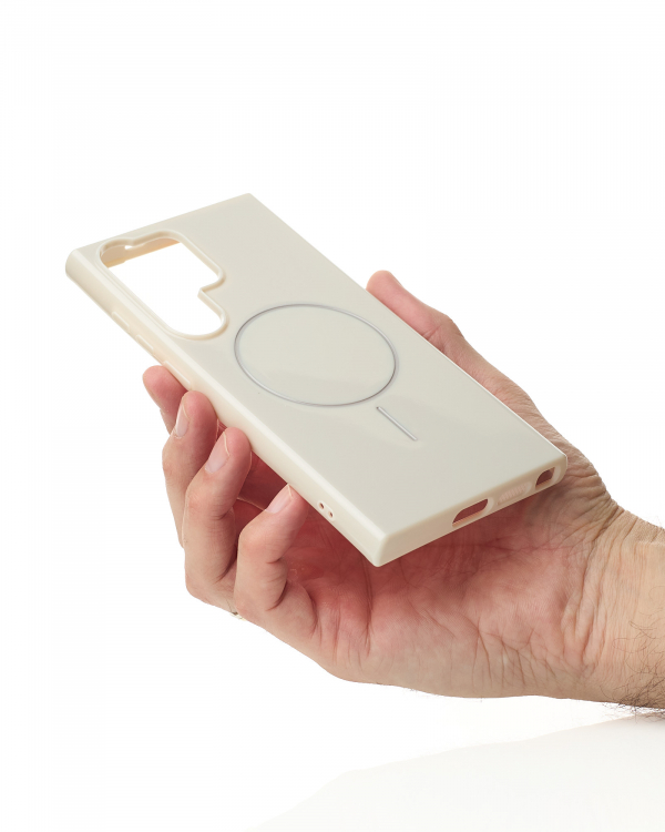 Чехол Glamour Beats Case with MagSafe для Samsung S24 Ultra natural titanium