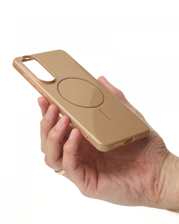 Чехол Glamour Beats Case with MagSafe для Samsung S25 Edge desert titanium