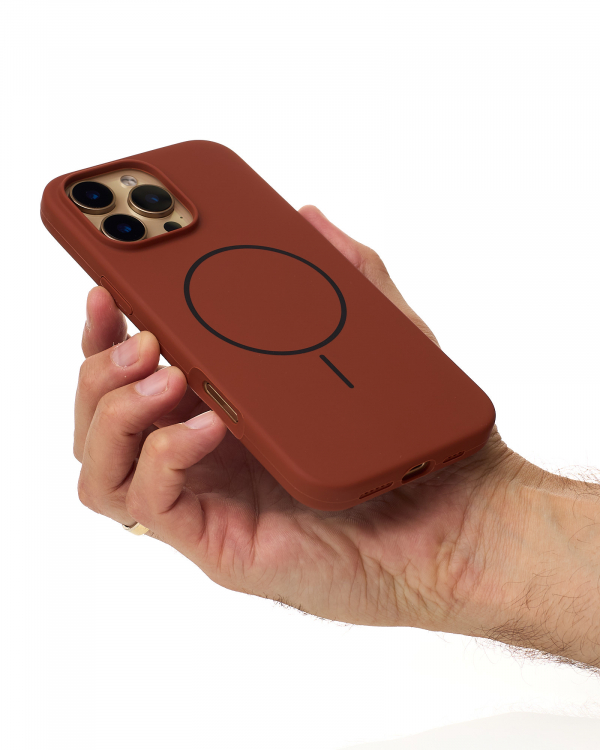 Чехол MagSafe Silicone Beats Case для iPhone 16 Pro brown