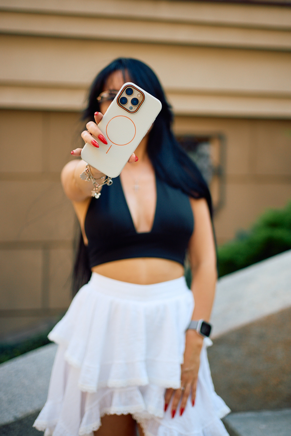 Силиконовый чехол Slim Ring Leather Textured с поддержкой MagSafe для iPhone 15 Pro Max natural titanium