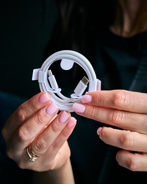 USB cable Foxconn Type-C to Type-C тканевый (тех. пакет) белый