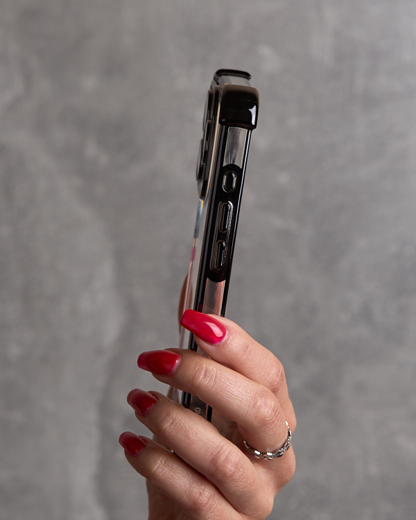 Пластиковый чехол FRAME CORNER для iPhone 13 Pro Max черный