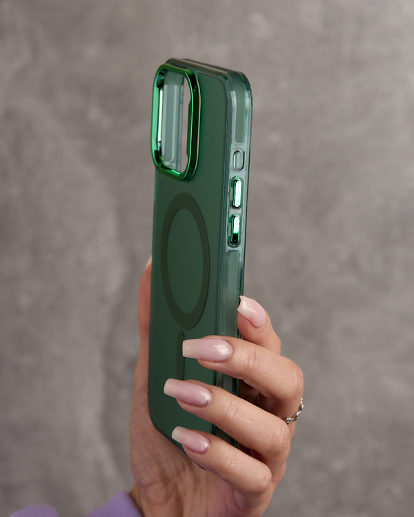 Полиуритановый чехол IMD Colors с поддержкой MagSafe для iPhone 15 Pro Max зеленый