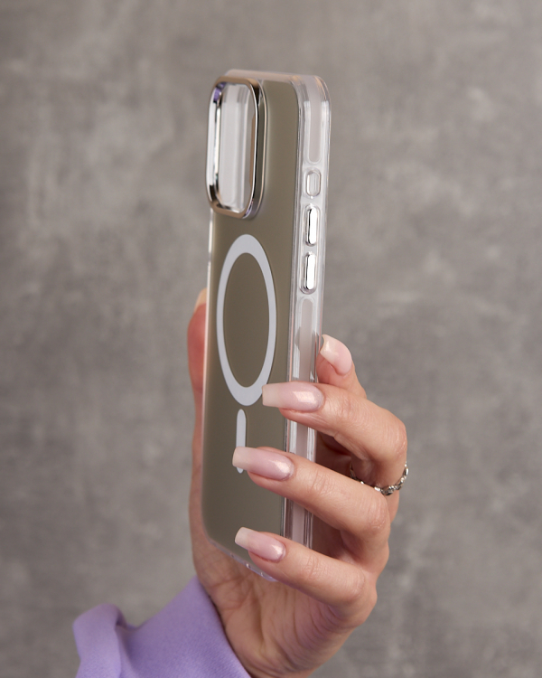 Полиуритановый чехол IMD Colors с поддержкой MagSafe для iPhone 15 Pro Max серебряный