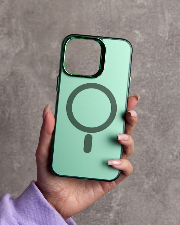 Полиуритановый чехол IMD Colors с поддержкой MagSafe для iPhone 11 Pro Max зеленый
