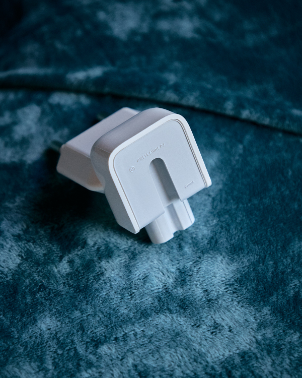 Сетевой переходник Apple под евророзетку (носик)