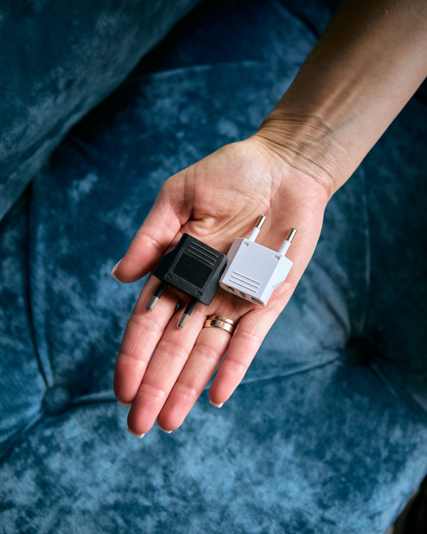 Сетевой переходник Евро белый