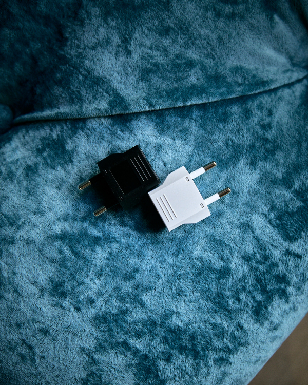 Сетевой переходник Евро белый