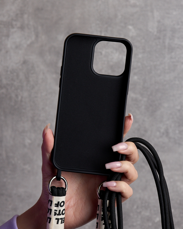 Силиконовый чехол CORD для iPhone 15 черный