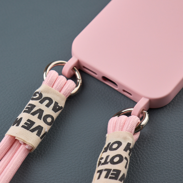 Силиконовый чехол CORD для iPhone 15 розовый