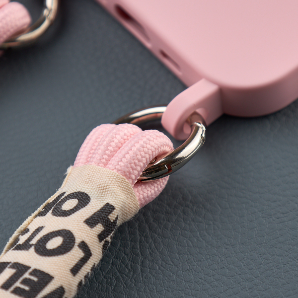 Силиконовый чехол CORD для iPhone 15 розовый