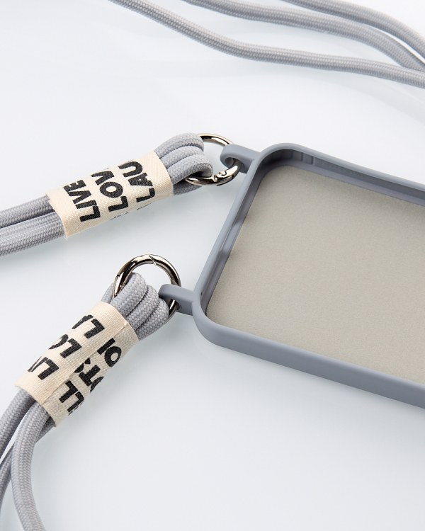 Силиконовый чехол CORD для iPhone 15 серый