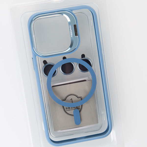 Силиконовый чехол MagSafe CAMERA GLASS PROTECTION для iPhone 11 голубой