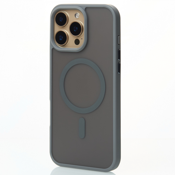 Силиконовый чехол MATTE с поддержкой MagSafe для iPhone 16 Pro titanium black