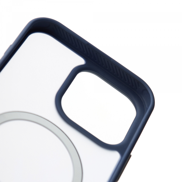 Силиконовый чехол MATTE с поддержкой MagSafe для iPhone 16 Pro dark blue