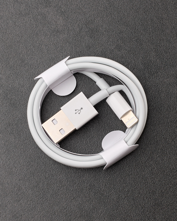 USB cable Foxconn USB to Lightning (тех. пакет) белый